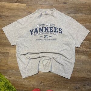 Vintage 2009 New York Yankees T Shirt